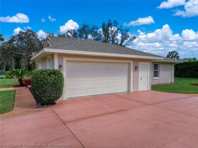 2800 Boulder Court, Sebring, FL 33875