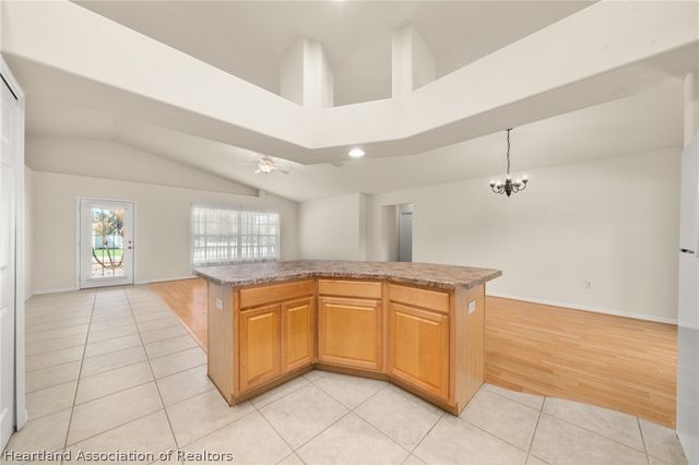 2800 Boulder Court, Sebring, FL 33875