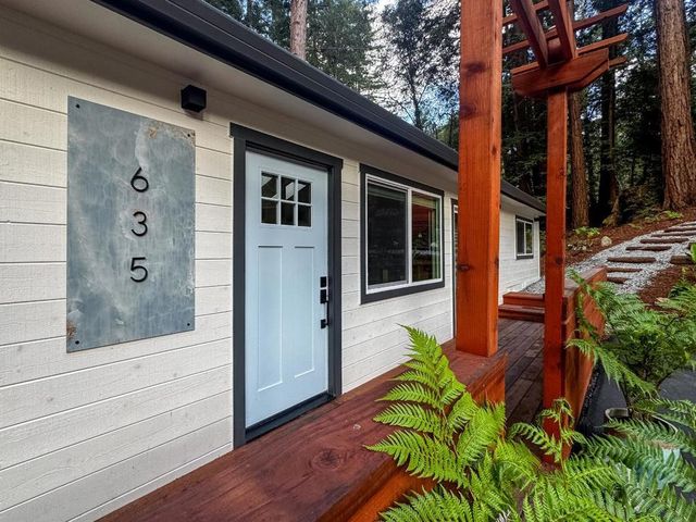 635 Trinkling Creek Drive, Felton, CA 95018