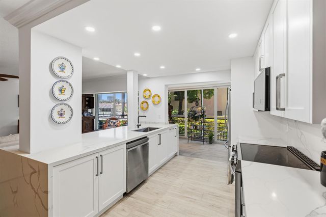 3050 NE 47th Court 107, Fort Lauderdale, FL 33308