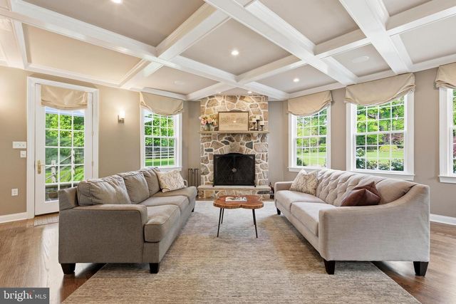 302 JEFFERSON DR, Malvern, PA 19355