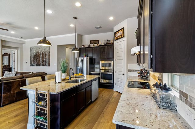 820 La Luna, Cibolo, TX 78108