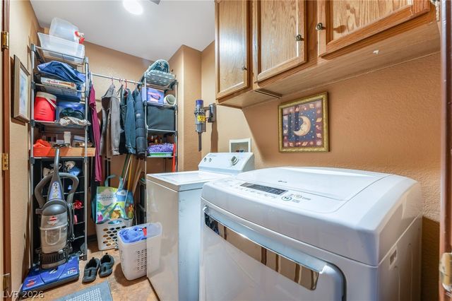 5705 Wizard Wand Street, North Las Vegas, NV 89031