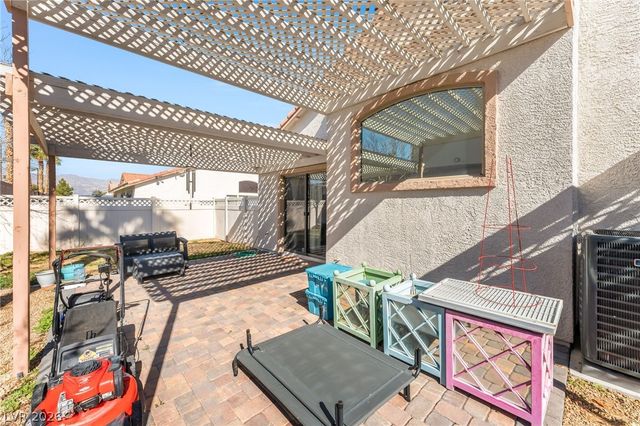 5705 Wizard Wand Street, North Las Vegas, NV 89031