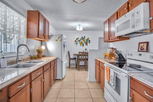 4027 GANDER AVENUE, Orlando, FL 32822