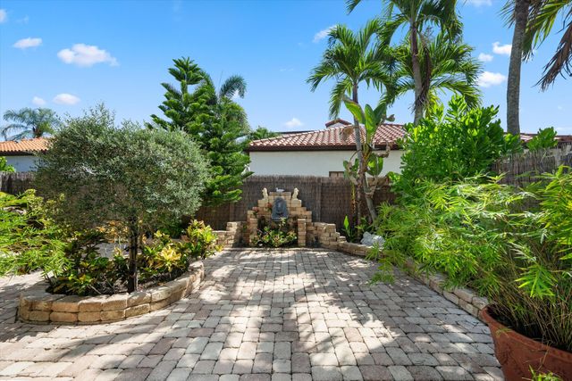 13514 Fountain View Boulevard, Wellington, FL 33414