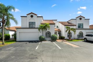 13514 Fountain View Boulevard, Wellington, FL 33414
