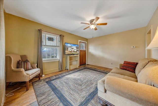 5344 Downing ST, Roanoke, VA 24018