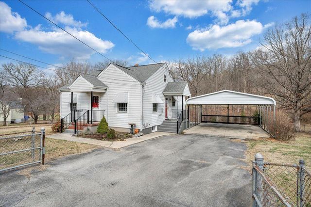 5344 Downing ST, Roanoke, VA 24018