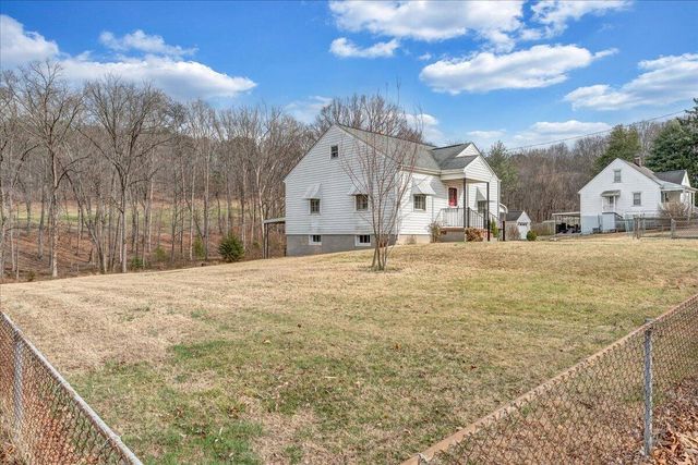 5344 Downing ST, Roanoke, VA 24018