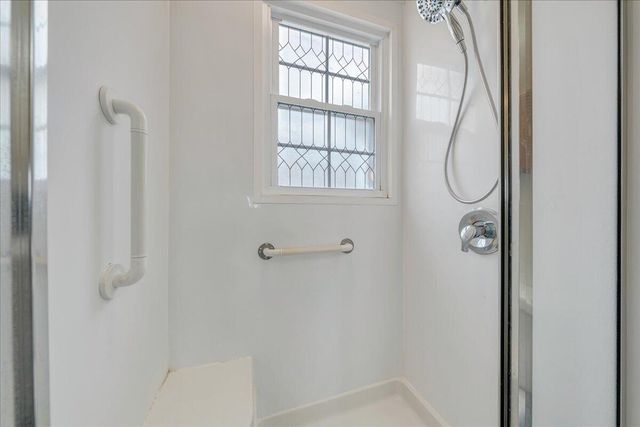 5344 Downing ST, Roanoke, VA 24018