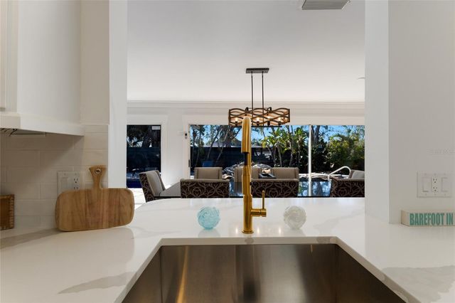 419 CLARK DRIVE, Holmes Beach, FL 34217