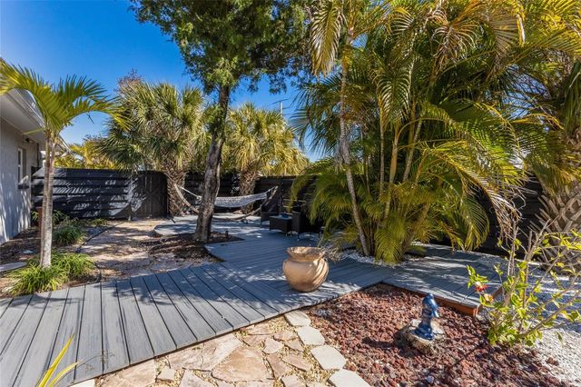 419 CLARK DRIVE, Holmes Beach, FL 34217