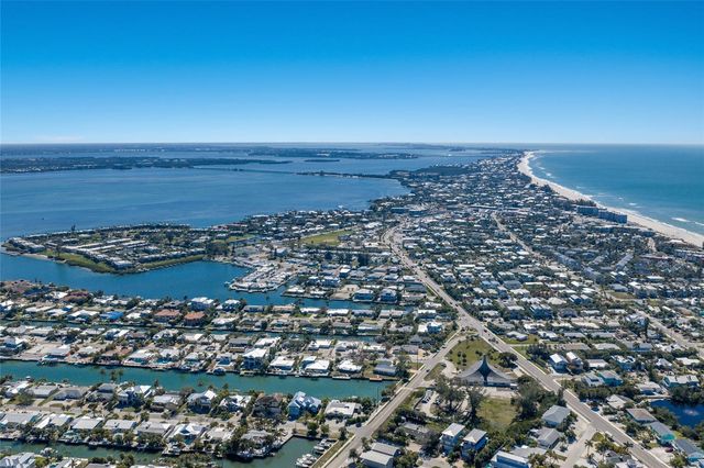 419 CLARK DRIVE, Holmes Beach, FL 34217