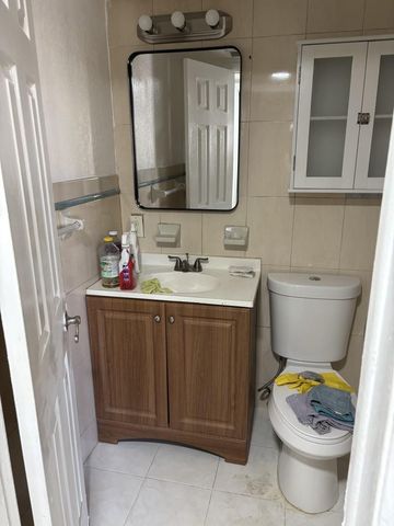 1800 NE 170th Street, North Miami Beach, FL 33162