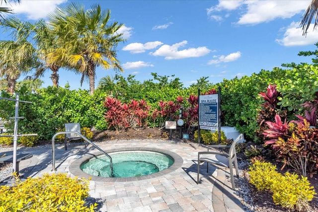 4642 CRESTPOINT WAY, Palmetto, FL 34221