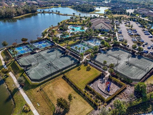 4642 CRESTPOINT WAY, Palmetto, FL 34221