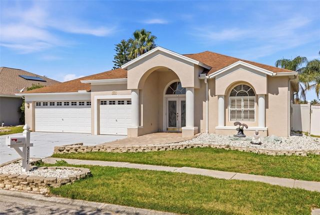 5117 SPECTACULAR BID DRIVE, Wesley Chapel, FL 33544