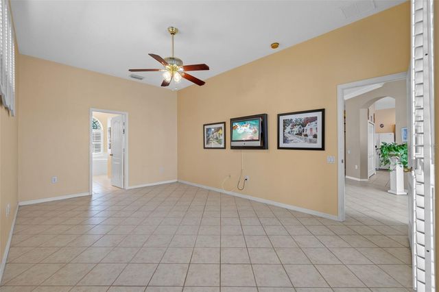 5117 SPECTACULAR BID DRIVE, Wesley Chapel, FL 33544