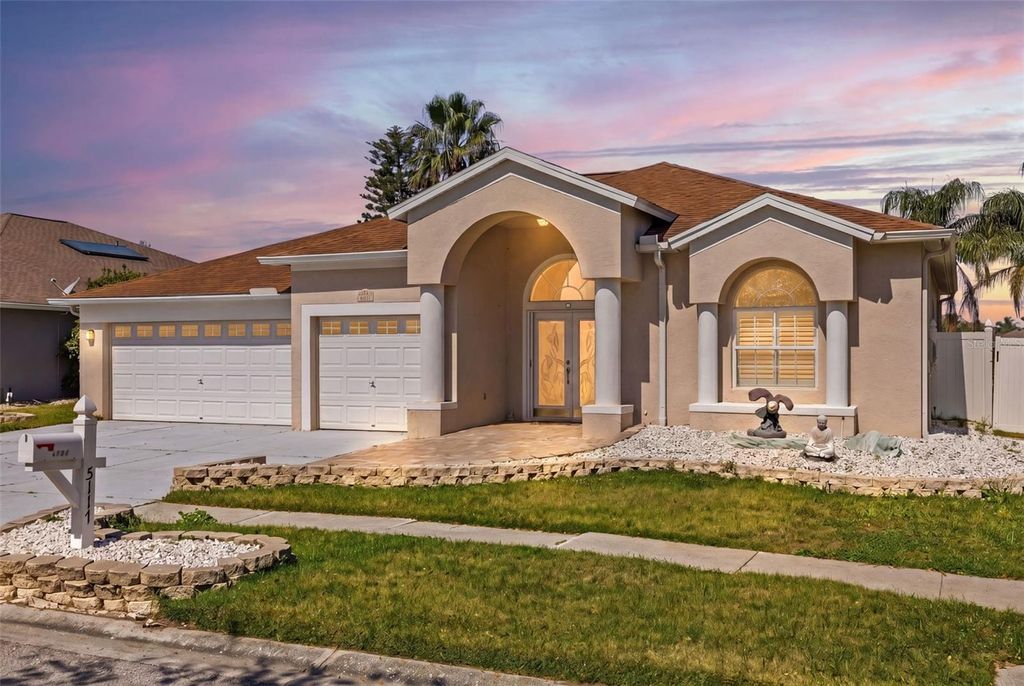 5117 SPECTACULAR BID DRIVE, Wesley Chapel, FL 33544