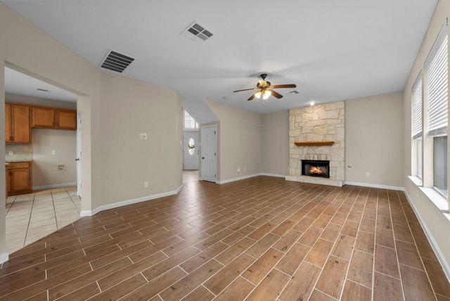 14400 Showdown LN, Austin, TX 78717