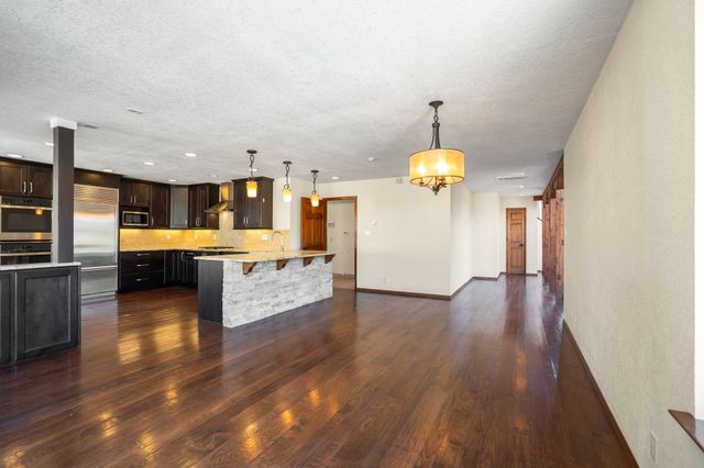 5024 Calle De Tierra NE, Albuquerque, NM 87111