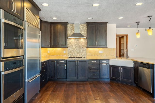 5024 Calle De Tierra NE, Albuquerque, NM 87111