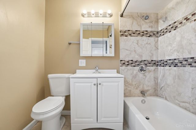 4308 Smith Road, Cincinnati, OH 45212