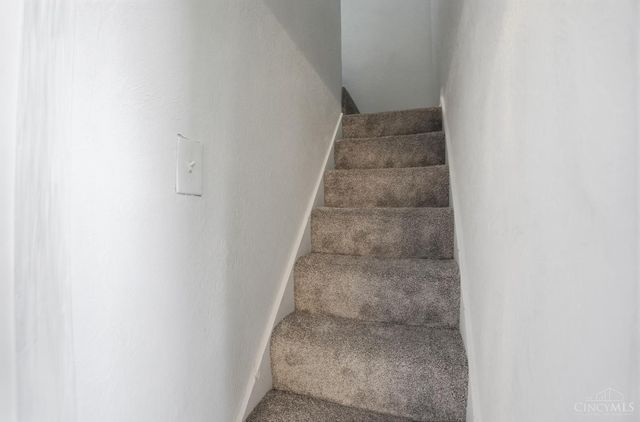 4308 Smith Road, Cincinnati, OH 45212