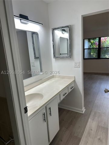 2902 SW 21st Ter 301C, Delray Beach, FL 33445