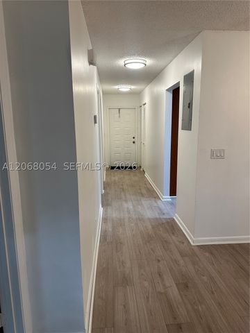 2902 SW 21st Ter 301C, Delray Beach, FL 33445