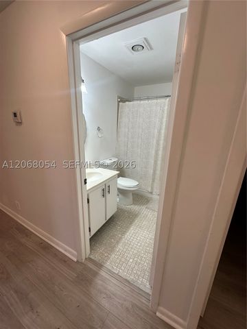 2902 SW 21st Ter 301C, Delray Beach, FL 33445