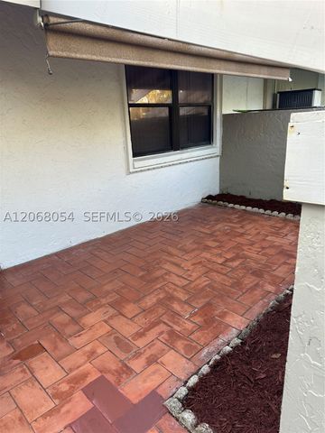2902 SW 21st Ter 301C, Delray Beach, FL 33445