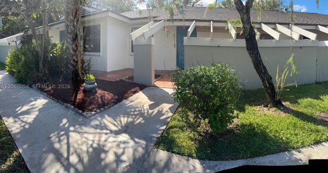 2902 SW 21st Ter 301C, Delray Beach, FL 33445