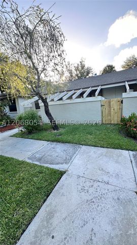 2902 SW 21st Ter 301C, Delray Beach, FL 33445