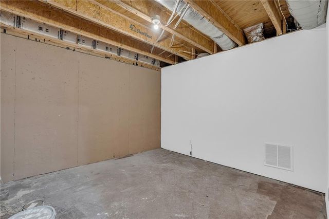 5171 Winding Glen Drive, Lithonia, GA 30038