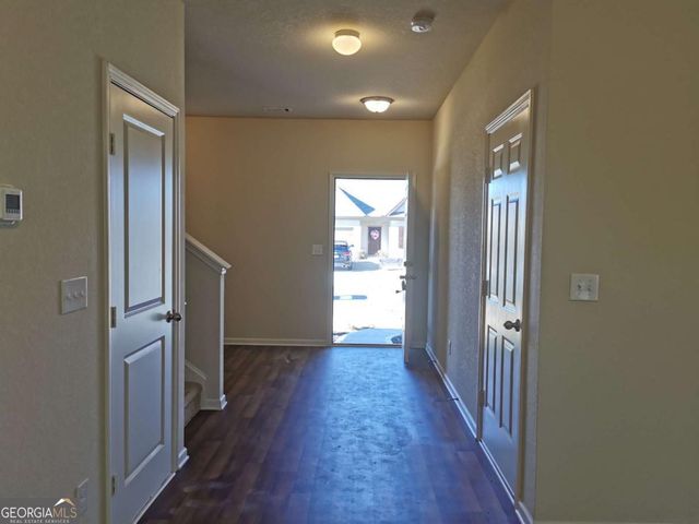 11 Darling Lane, Pendergrass, GA 30567