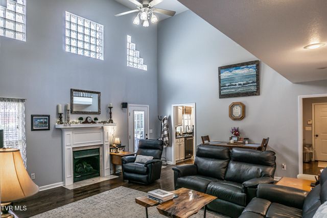 121 Watercress Drive, Greeneville, TN 37745
