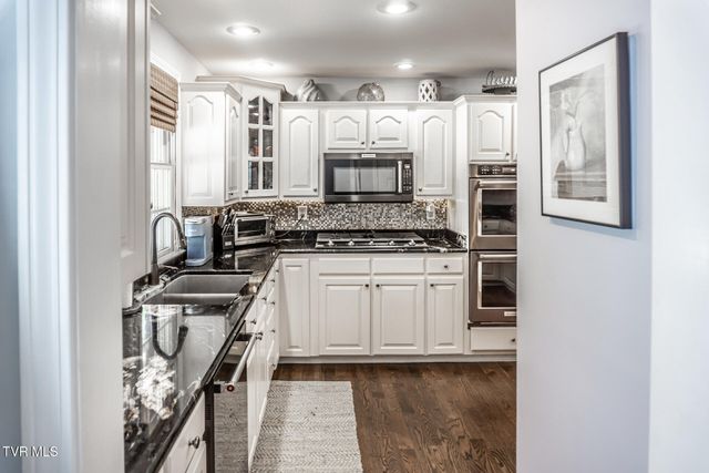 121 Watercress Drive, Greeneville, TN 37745