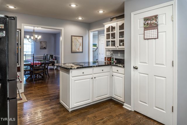 121 Watercress Drive, Greeneville, TN 37745
