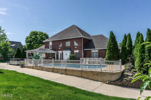 121 Watercress Drive, Greeneville, TN 37745