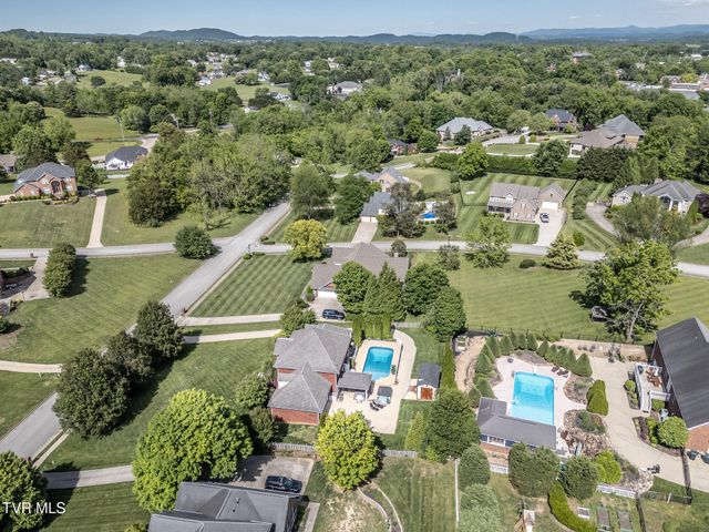 121 Watercress Drive, Greeneville, TN 37745