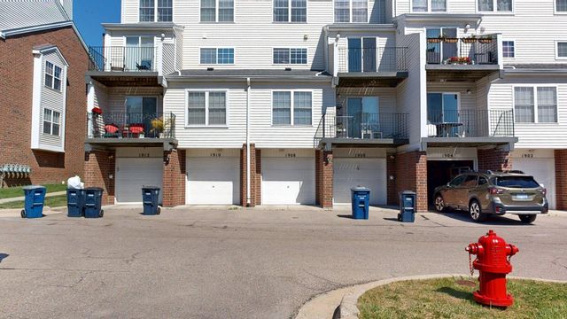 1908 Lindsay Lane, Ann Arbor, MI 48104