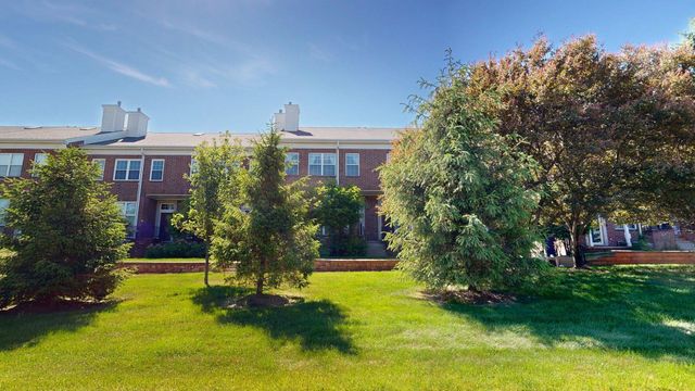 1908 Lindsay Lane, Ann Arbor, MI 48104