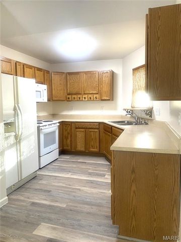 2300 Willows Court, Washington, MO 63090