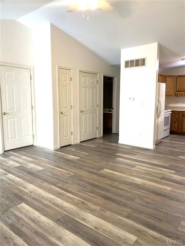 2300 Willows Court, Washington, MO 63090