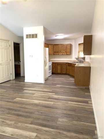 2300 Willows Court, Washington, MO 63090