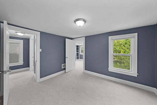 558 S Ogden Avenue, Columbus, OH 43204