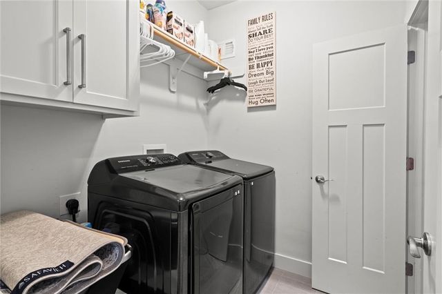 21366 W 117th Terrace, Olathe, KS 66061