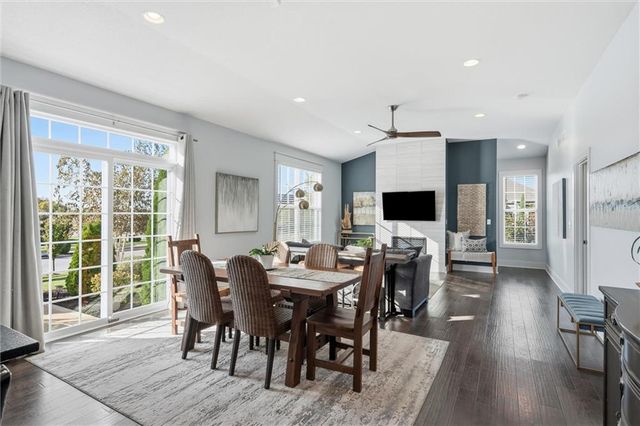 21366 W 117th Terrace, Olathe, KS 66061